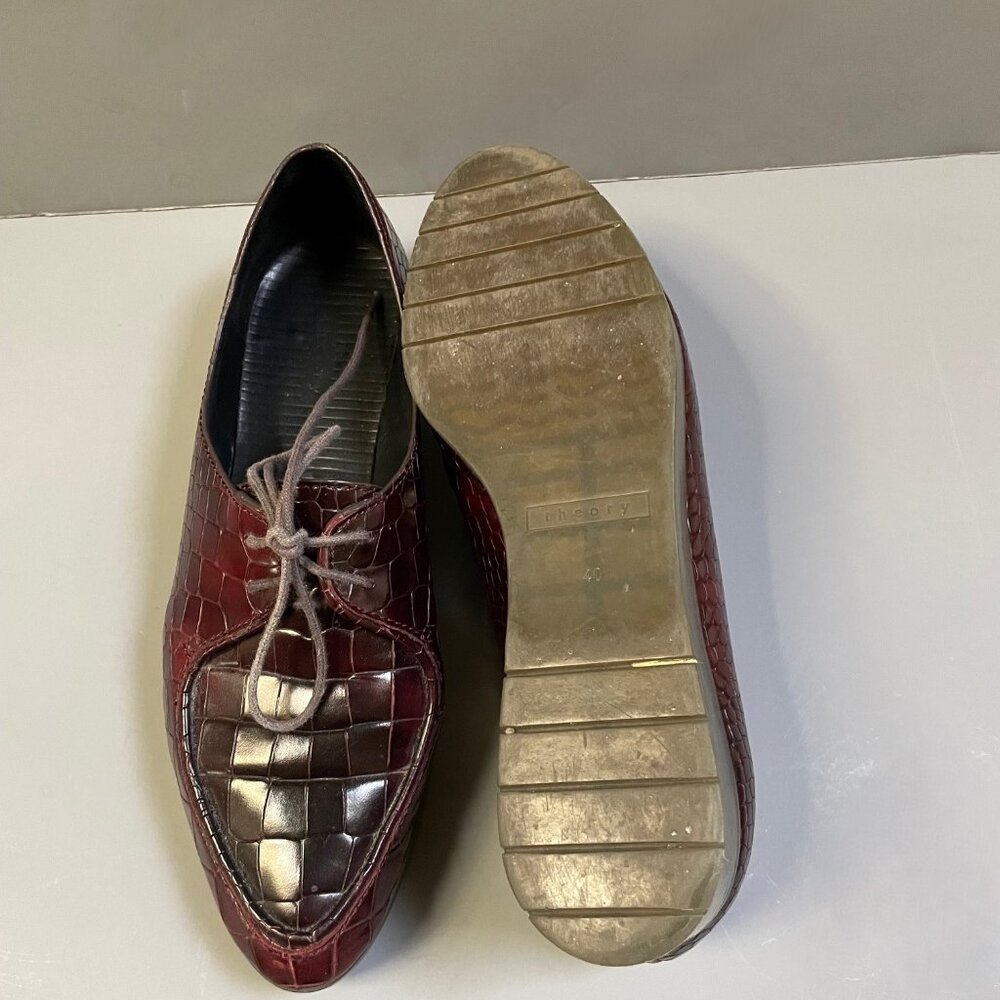 Theory Glenrock Leather Oxford Shoes - Picture 6 of 14
